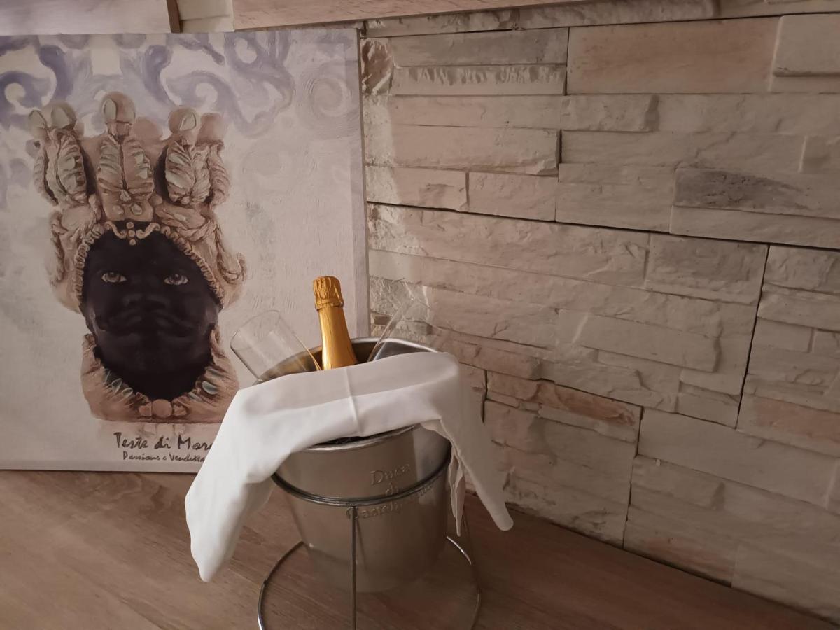 Casa Terramare Apartment ปาแลร์โม ภายนอก รูปภาพ